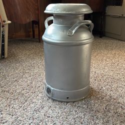 VINTAGE MILK CONTAINER