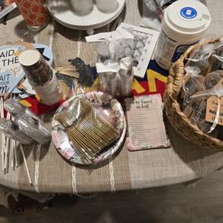 Housewarming Decor and Party Favors