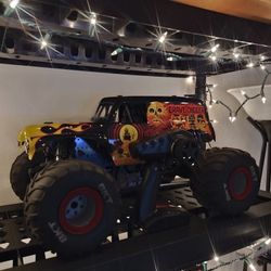 Losi Lmt Grave digger Fire