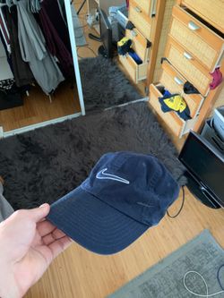 Navy Nike hat