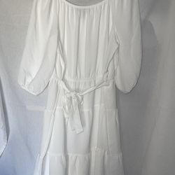 Women’s white tie dress size XL