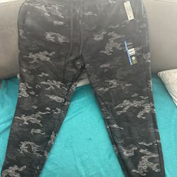 Athletic Work Black Camo Women's Soft Jogger Pants (3XL)