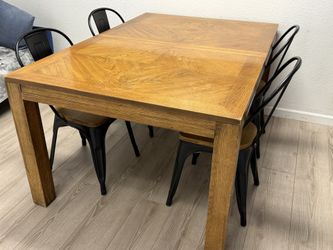 4 Dining Chairs (metal and wood)