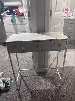 white  table