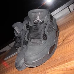 Jordan 4 Black Cats