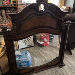 Trying To Get Rid Of It First Come First Serve (SEE DESCRIPTION) 