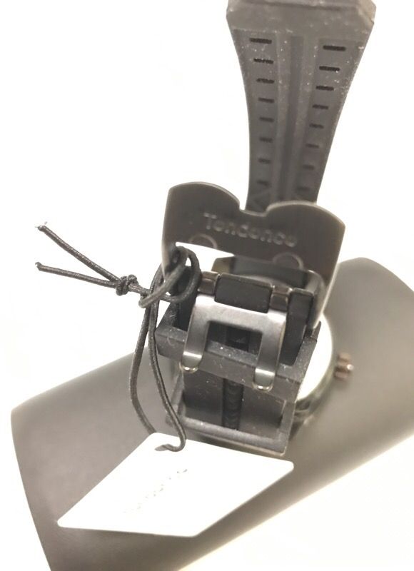 Tendence Apache Skull Hydrogen Black White Watch Electronics & Media