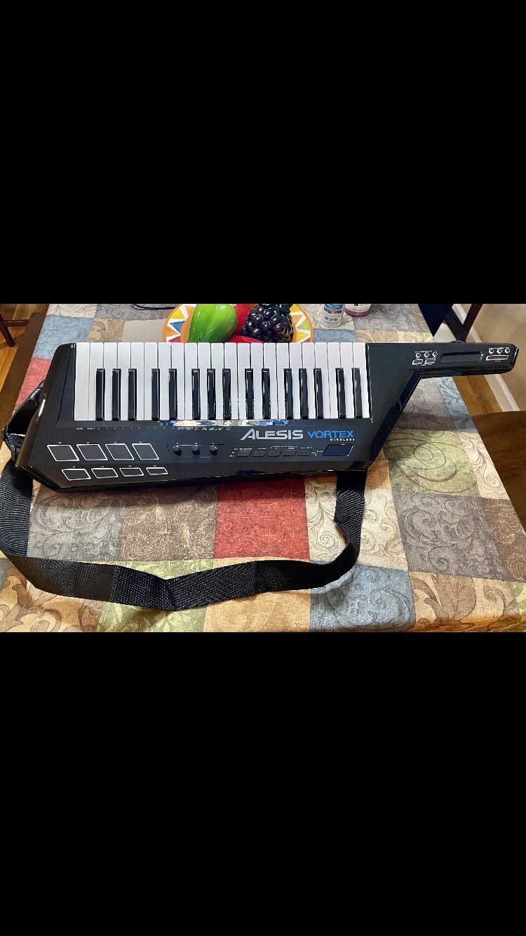 Alesis VORTEX 1 Wireless Keytar Controller