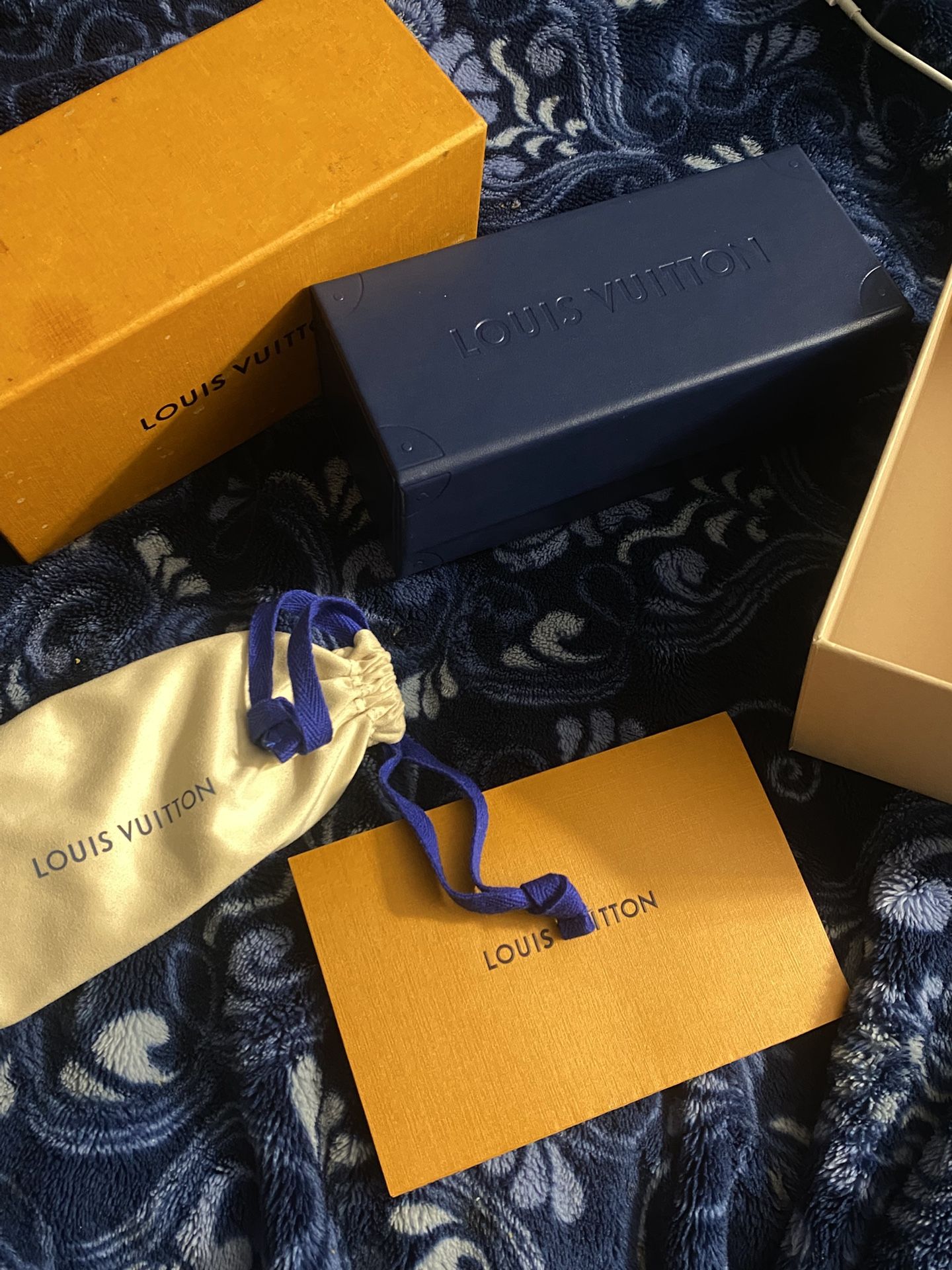 LV Women’s Sunglasses