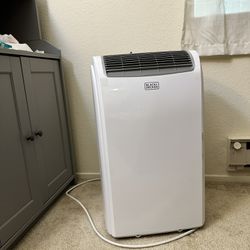 Air Conditioner For Sale (almost New)