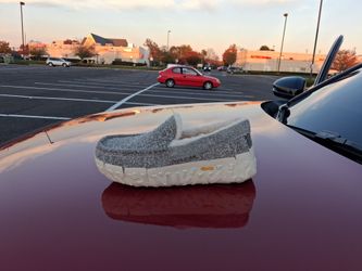 Brand New And Original Men's Uggs Sneakers Sizes 8
