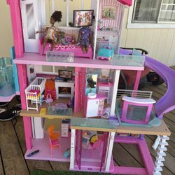 Doll House Fully furnished