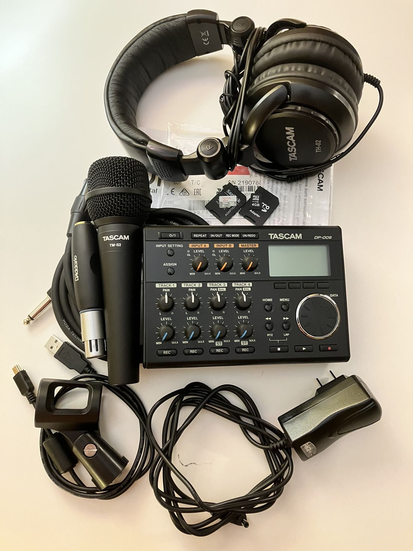 LIKE-NEW TASCAM DP-006 Digital Pocket Studio 4-Track Recorder Bundle