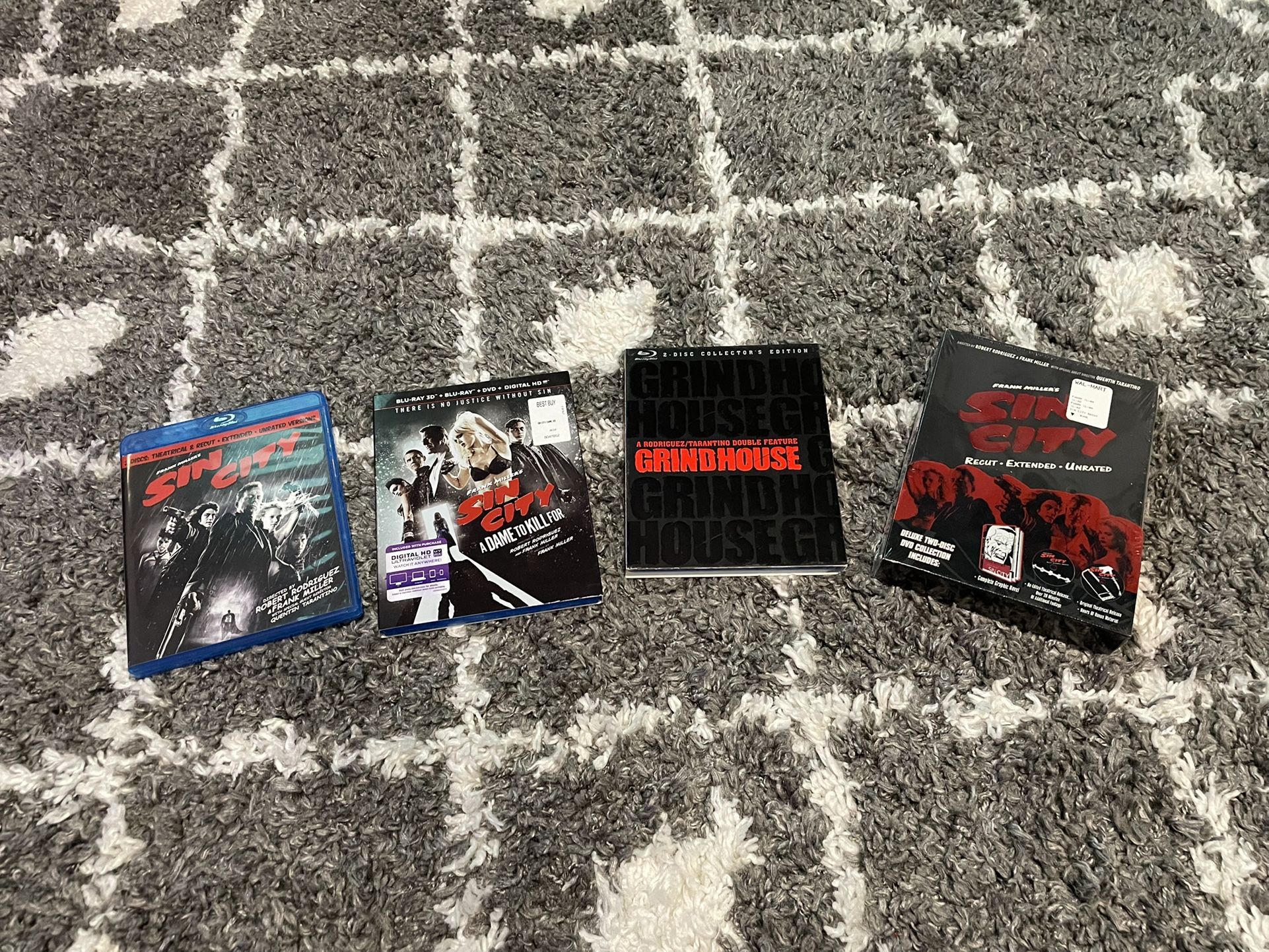 Sin City and Grind house Bundle Blue Ray