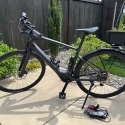 Specialized E-bike (New Battery!!)