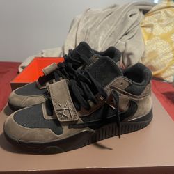 Travis Scott Jump man Jack Dark Mochas Brand New Size 9