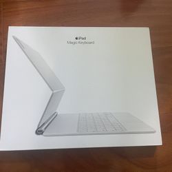 Magic Keyboard For iPad Pro  M1/211-inch-Silver