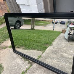 Dresser Black Big Mirror (Not Free Make Offer)