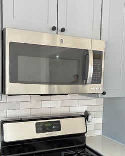 Stainless steel microwave “30”
