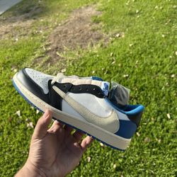 Jordan 1 Fragment low
