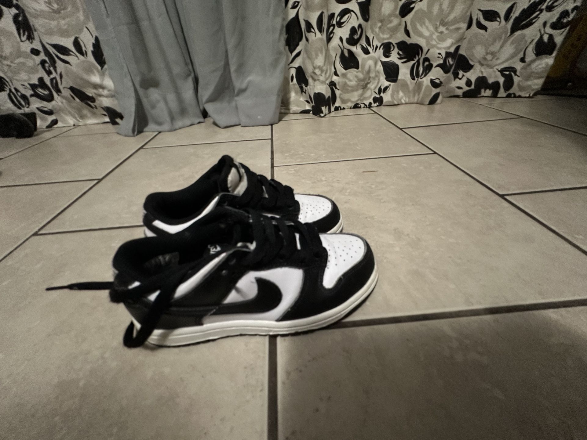 Nike Shoes Kids Size