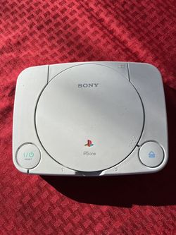 🌟 Retro Gaming Lot for Sale: PS One Console & 7 Classic PS1 Games 🌟