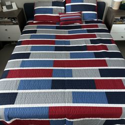 Cozy Queen Quilt Set