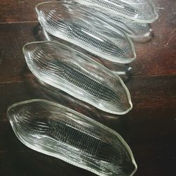 Vintage Corn On The Cobb Glass Collectible Dishes Set Of 4 

