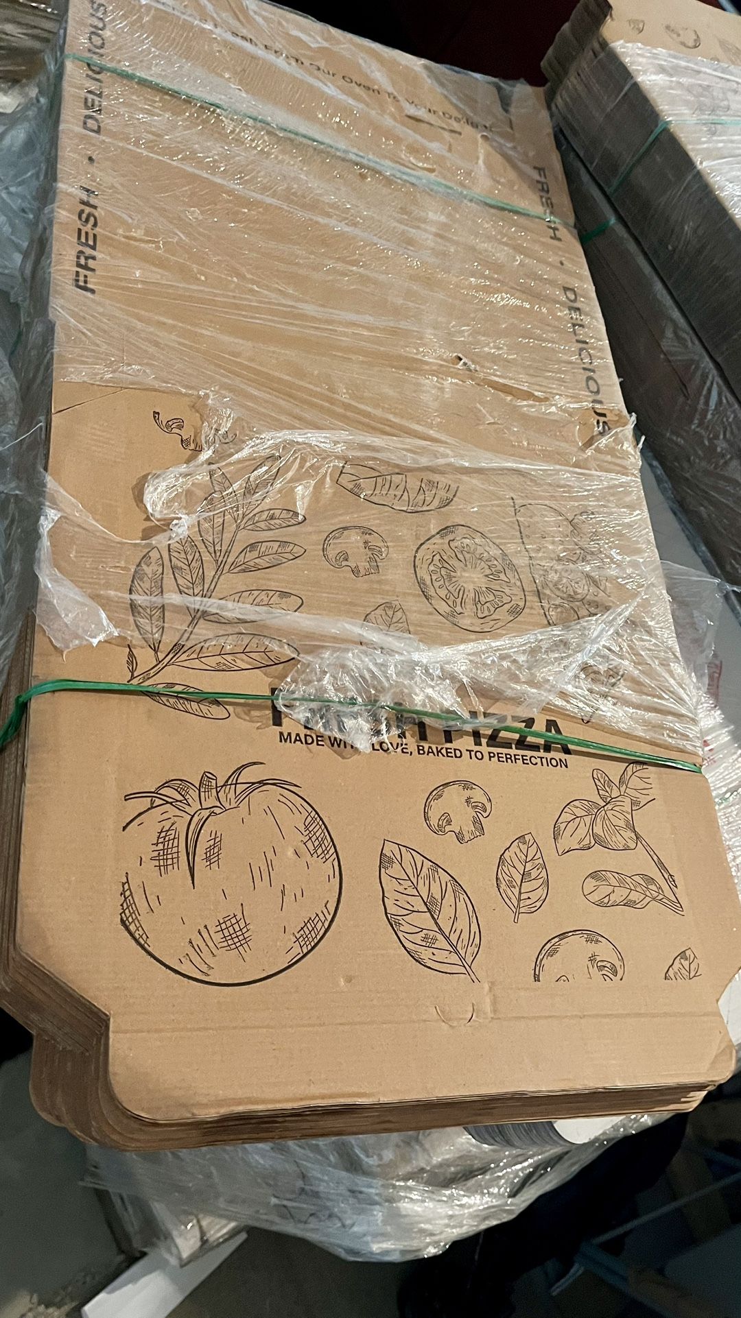 Pizza Boxes 14” Free