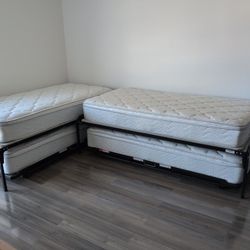 Twin Beds With Pullout