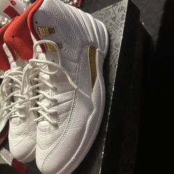 Jordan 12 “fiba” Size 8