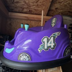 Electric Bumper Car For Toddler - Lights Up ✨