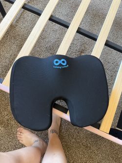 Seat cushion