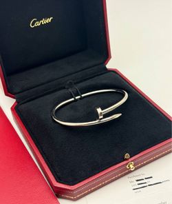Cartier 18k white gold JUSTE UN CLOU NAIL BANGLE BRACELET, CLASSIC MODEL SIZE 19 Receipt Box Envelope