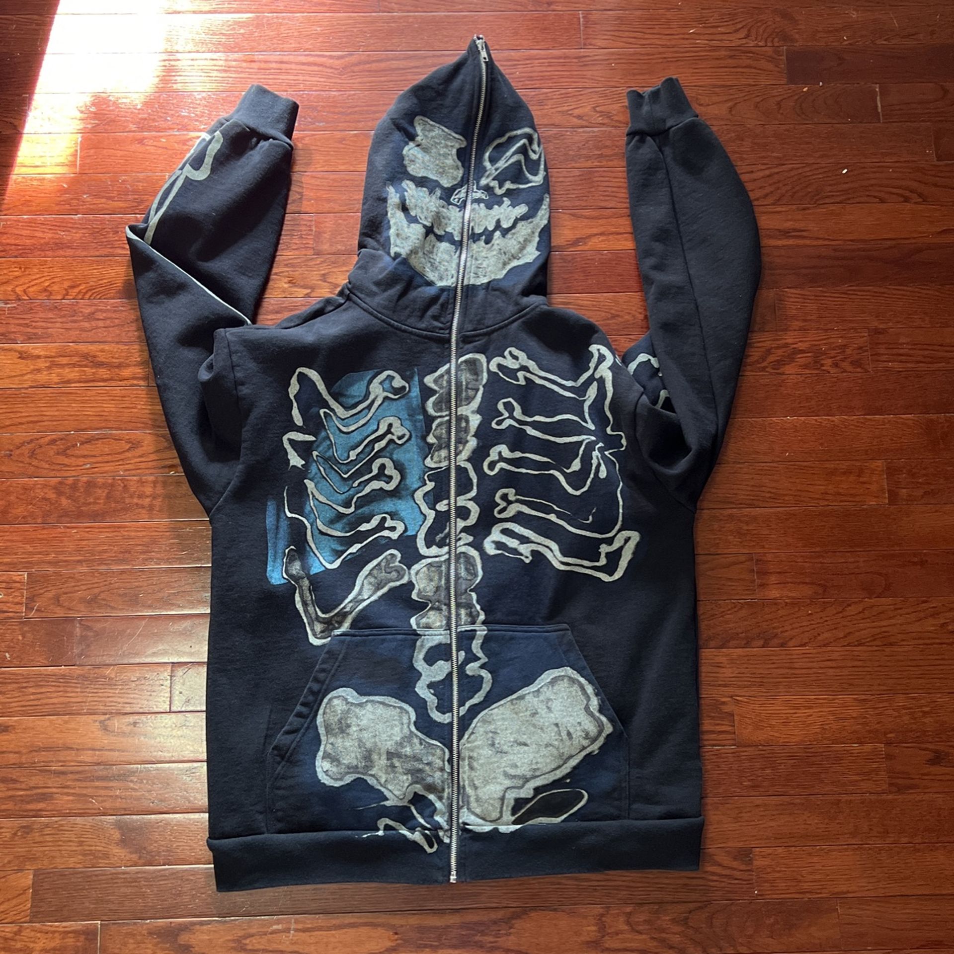 Cactus Jack Fragment Skeleton Graffiti Full Zip Hoodie Large for Sale in  Brooklyn, NY - OfferUp