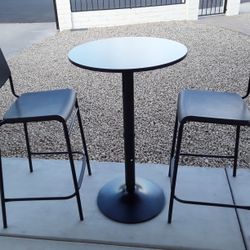 Black Cocktail Table With Two Stools 24 Inches Height 