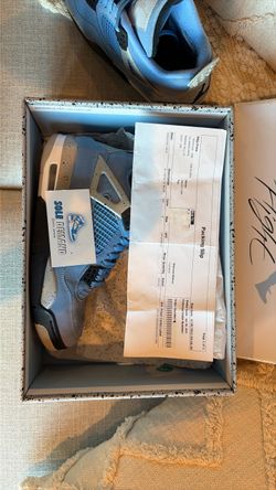 Air Jordan 4 RETRO size 8