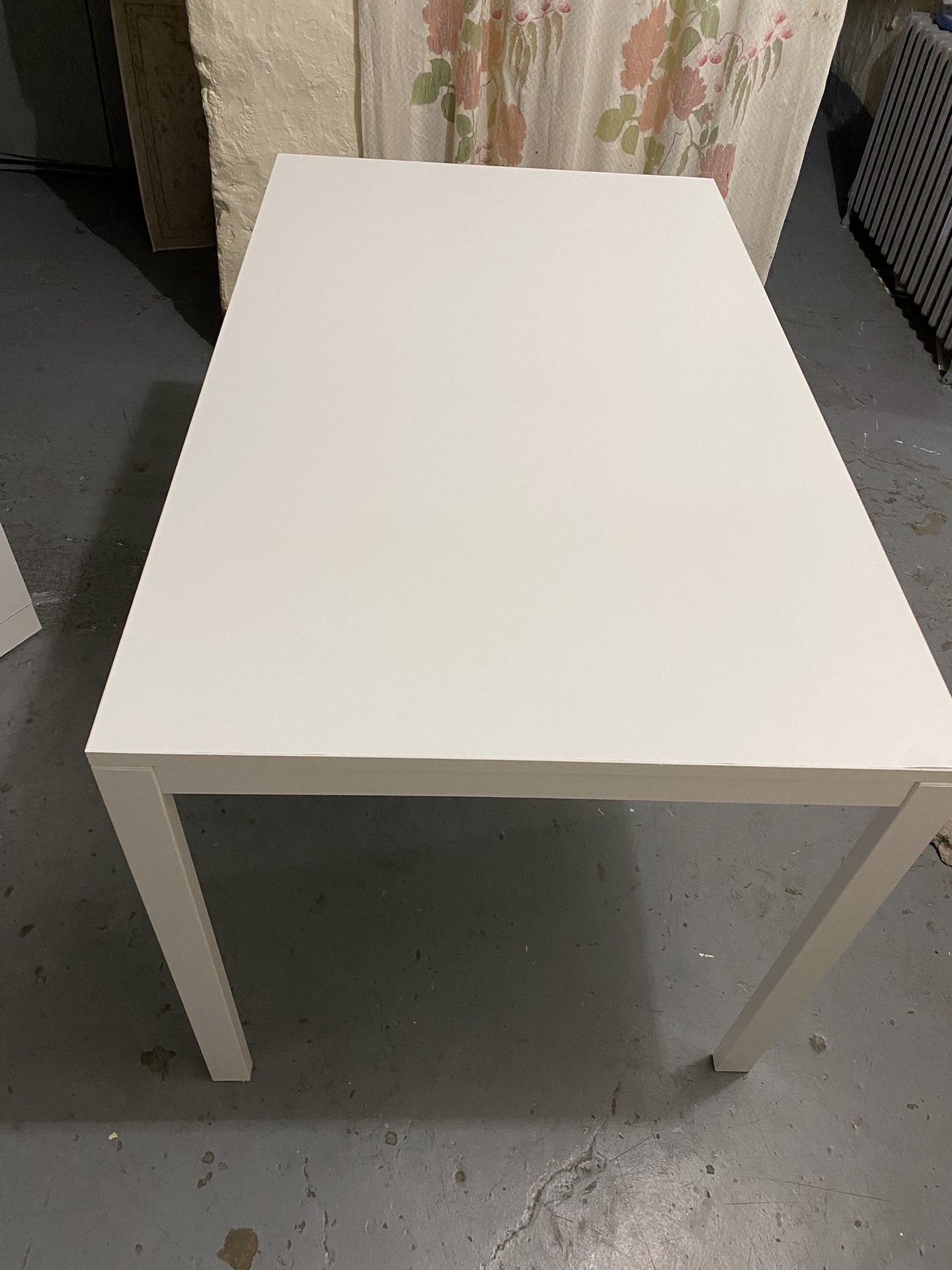 IKEA MELLTORP Table