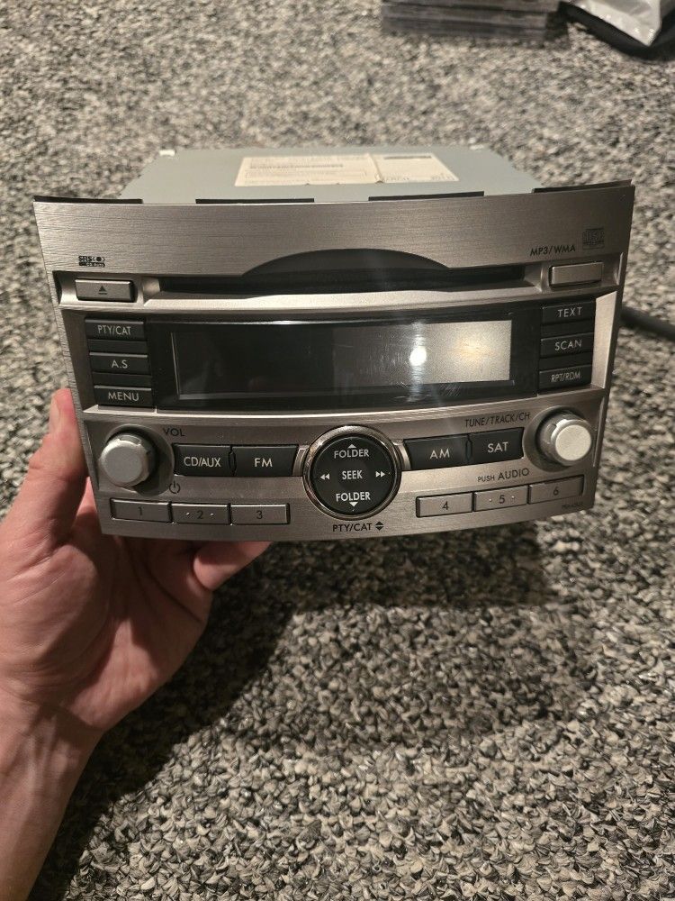 2010-2014 SUBARU OUTBACK RADIO STEREO CD PLAYER 86201AJ64A OEM