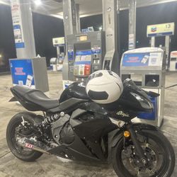 2012 Ninja Kawasaki 650R 
