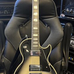 2017 Custom Shop Gibson Les Paul Custom Light Relic Silverburst
