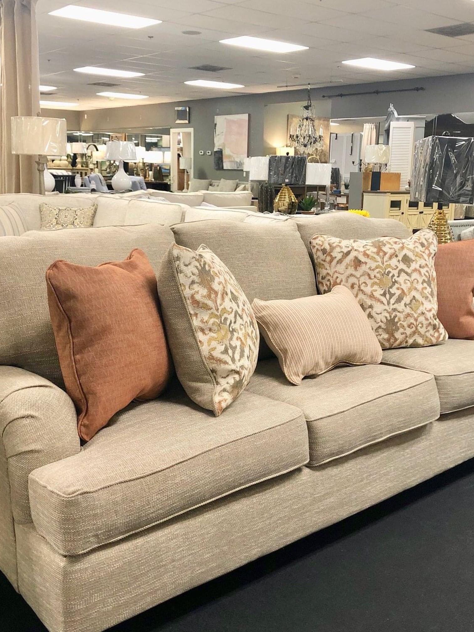 Almanza Wheat Queen Sofa Sleeper /couch /Living room