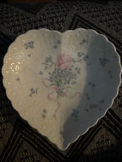Heart-Shaped Ceramic Floral Dish