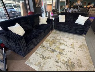 Limited Stock! 🛋 SOFA & LOVESEAT SET – $588 🔥