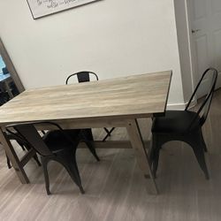 Dining Table and chairs 