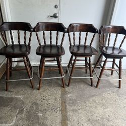 Mid Century Old Tavern Pine Ethan Allen Bar Stool / Chair Lot Of 4 Needs Refurb! Used in good condition with very visible cosmetic blemishes. These bl