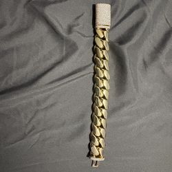 Gold Cuban Bracelet