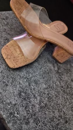 Women sandals