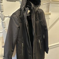 Coats Michel. Kors New. Size S 