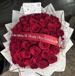 Ramo De Rosas
